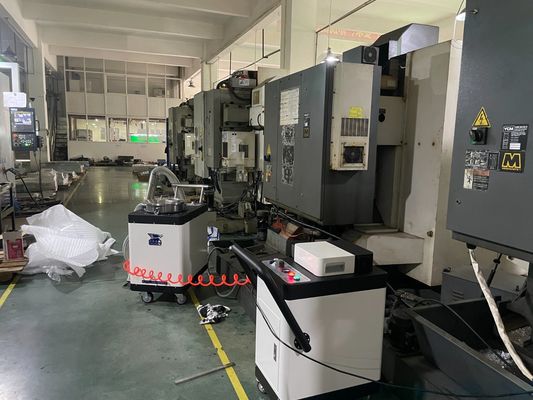 Máy tách dầu làm mát CNC di động 0.3mm chính xác Máy tách dầu tramp di động