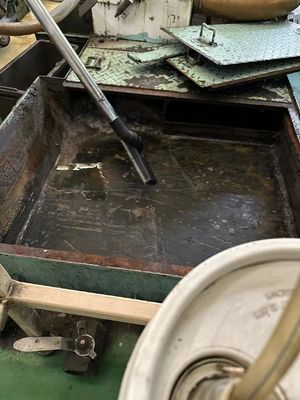 Máy CNC tách dầu và nước để loại bỏ dầu nổi