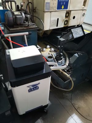 Máy thu dầu lỏng CNC liên tục
