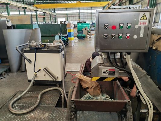 CNC chuyên nghiệp làm sạch bể nước làm mát cho khách hàng trong nước và nước ngoài